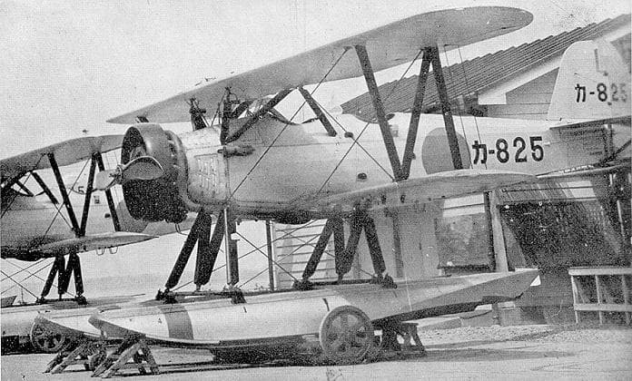 大日本帝国海軍連合艦隊の航空機【九三式中間練習機】